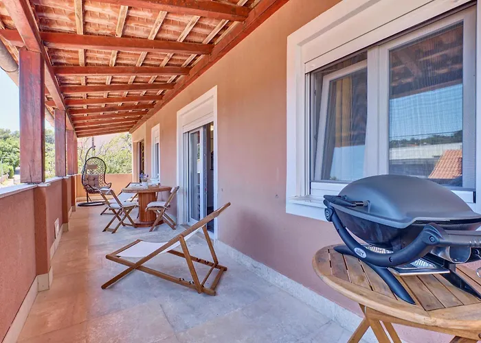 アパート Providenca Ii